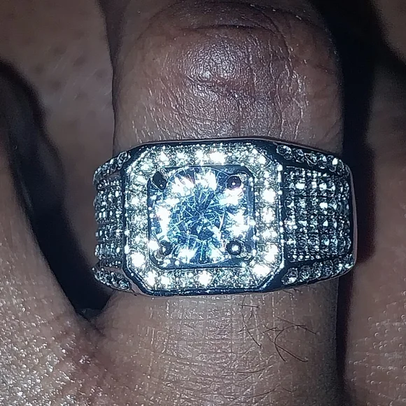 Classic Men's Silver Diamond Pavé Ring Sz 11